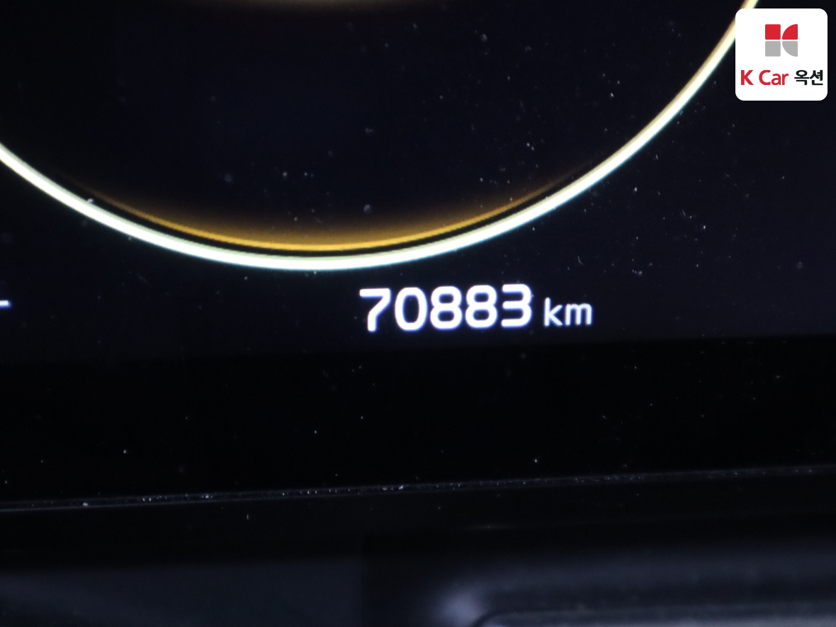 Kia Carnival 2022 - Image 4