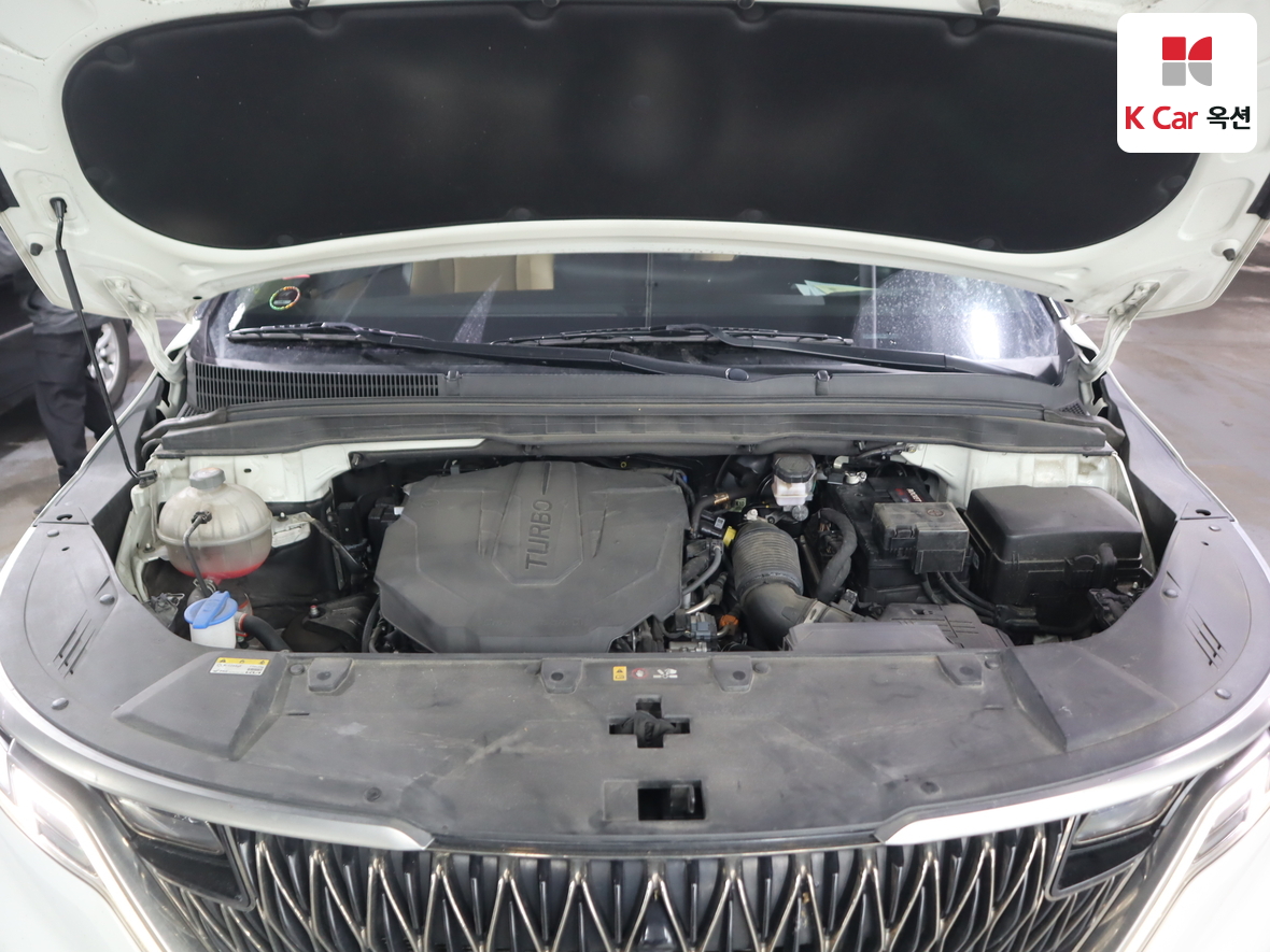 Kia Carnival 2022 - Image 33