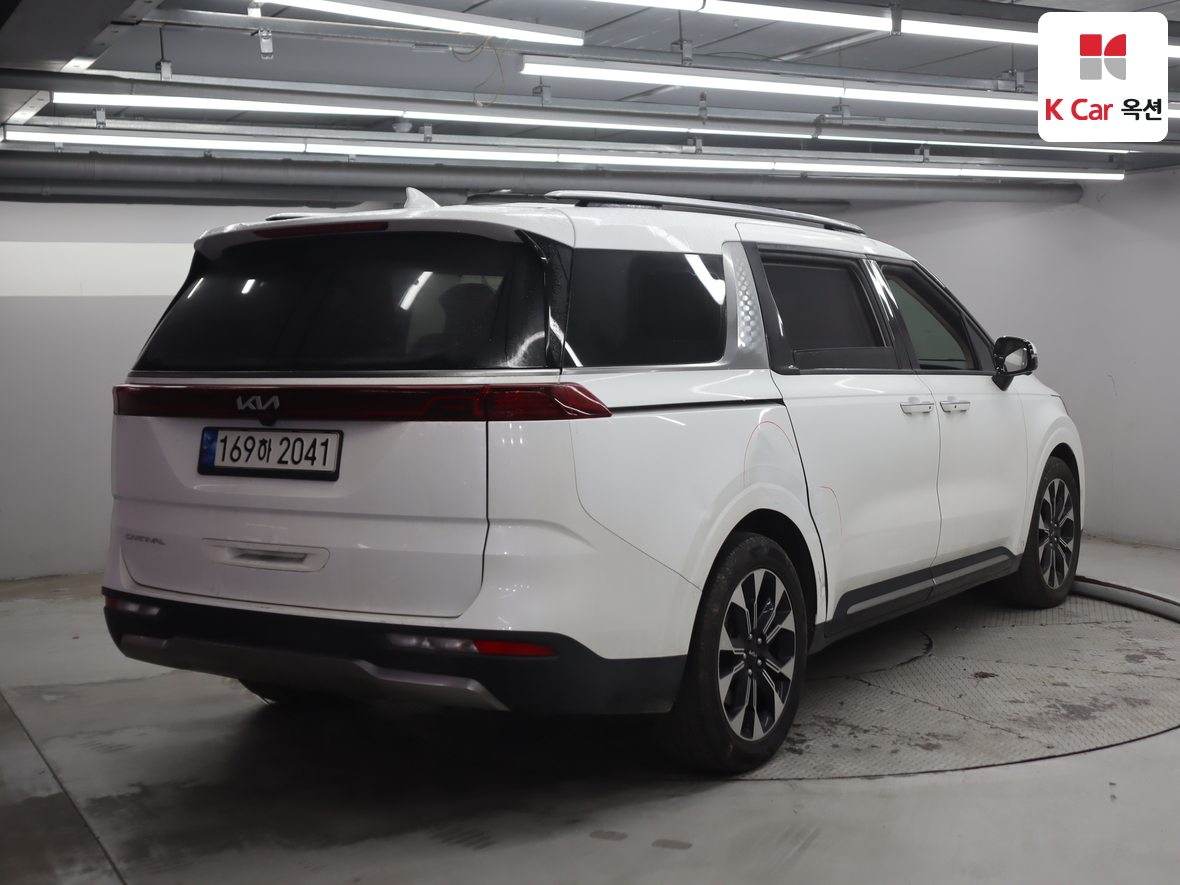 Kia Carnival 2022 - Image 2