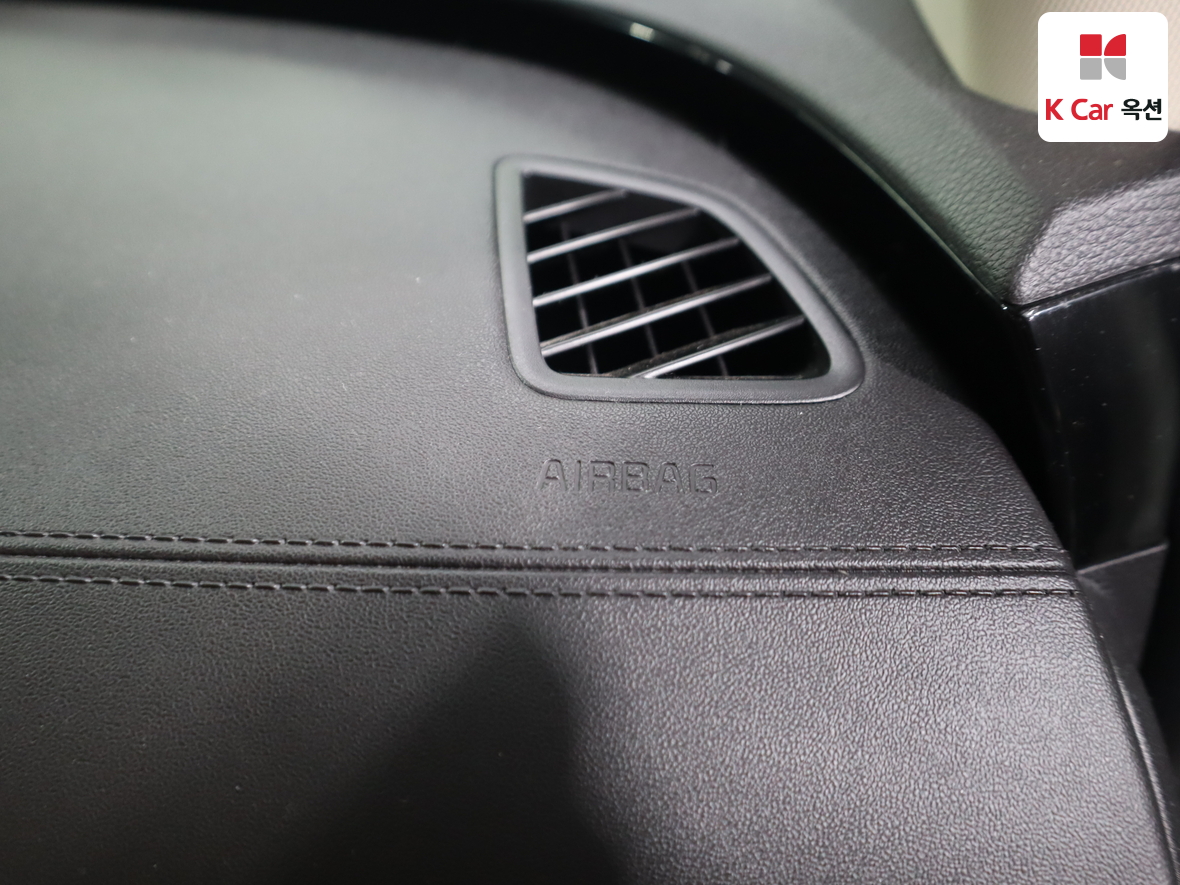 Kia Carnival 2022 - Image 31