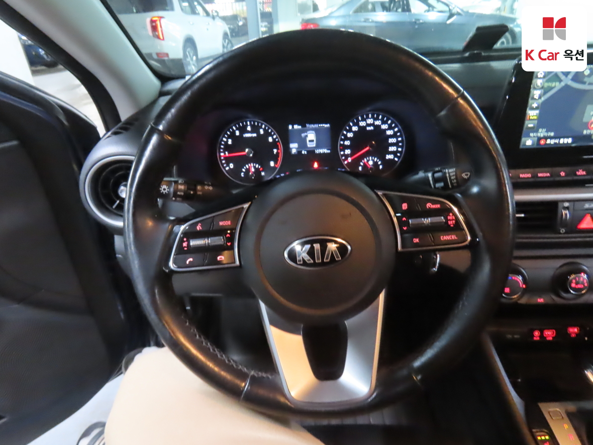 Kia K3 2019 - Image 10