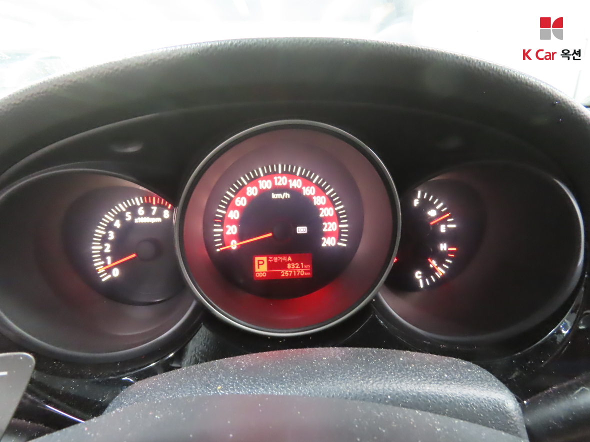 Kia Lotze 2009 - Image 5