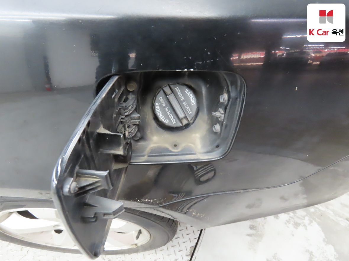 Kia Lotze 2009 - Image 25