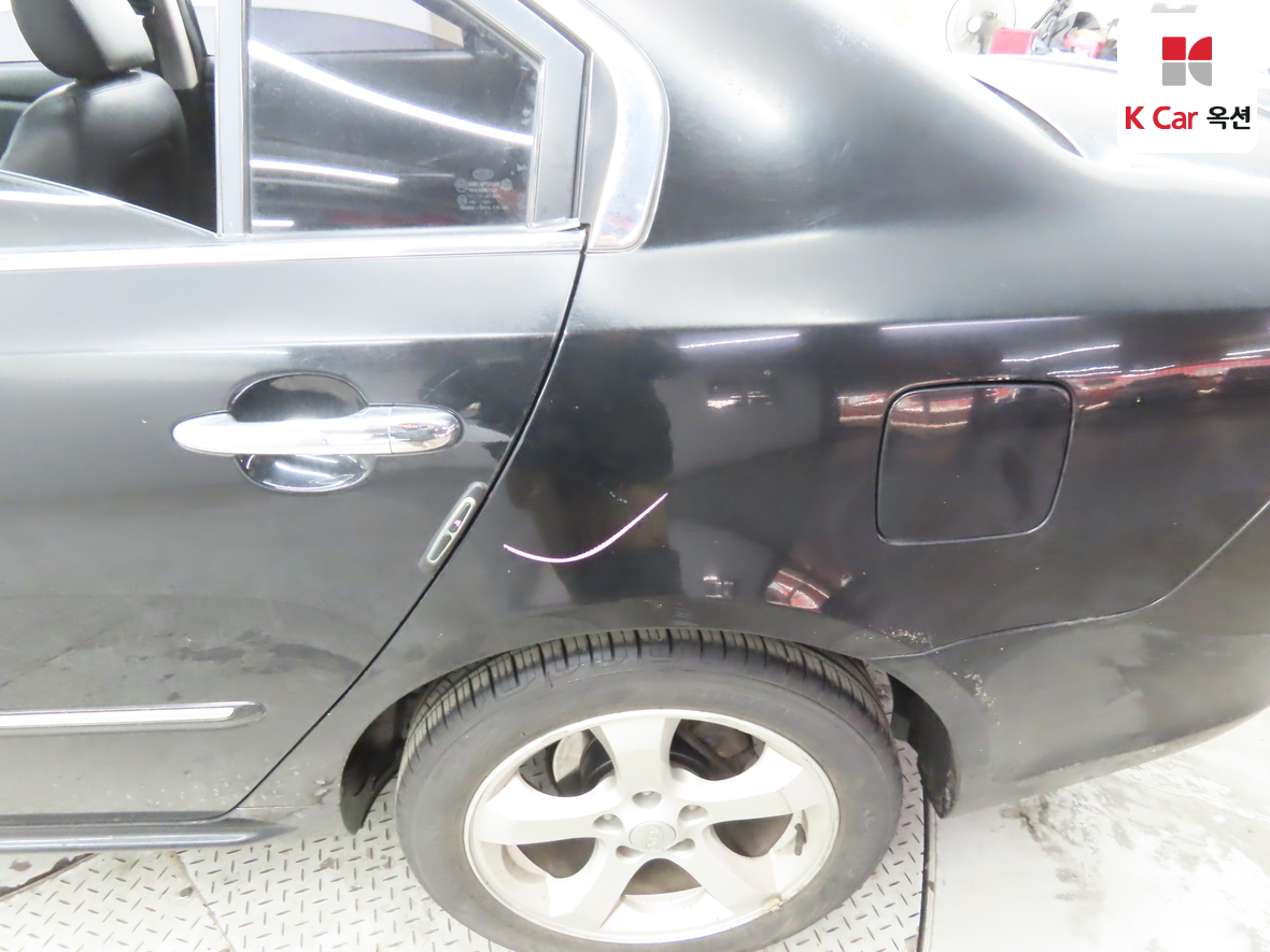 Kia Lotze 2009 - Image 40