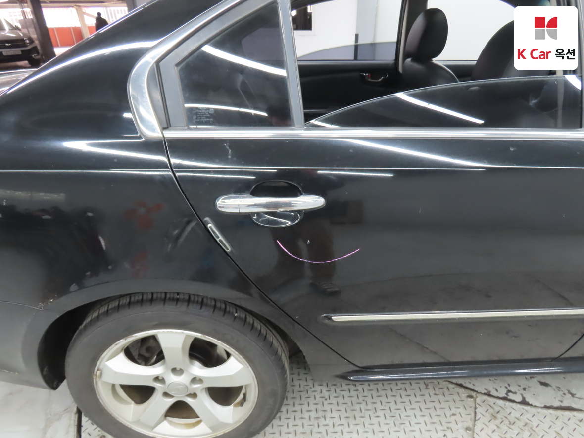 Kia Lotze 2009 - Image 41