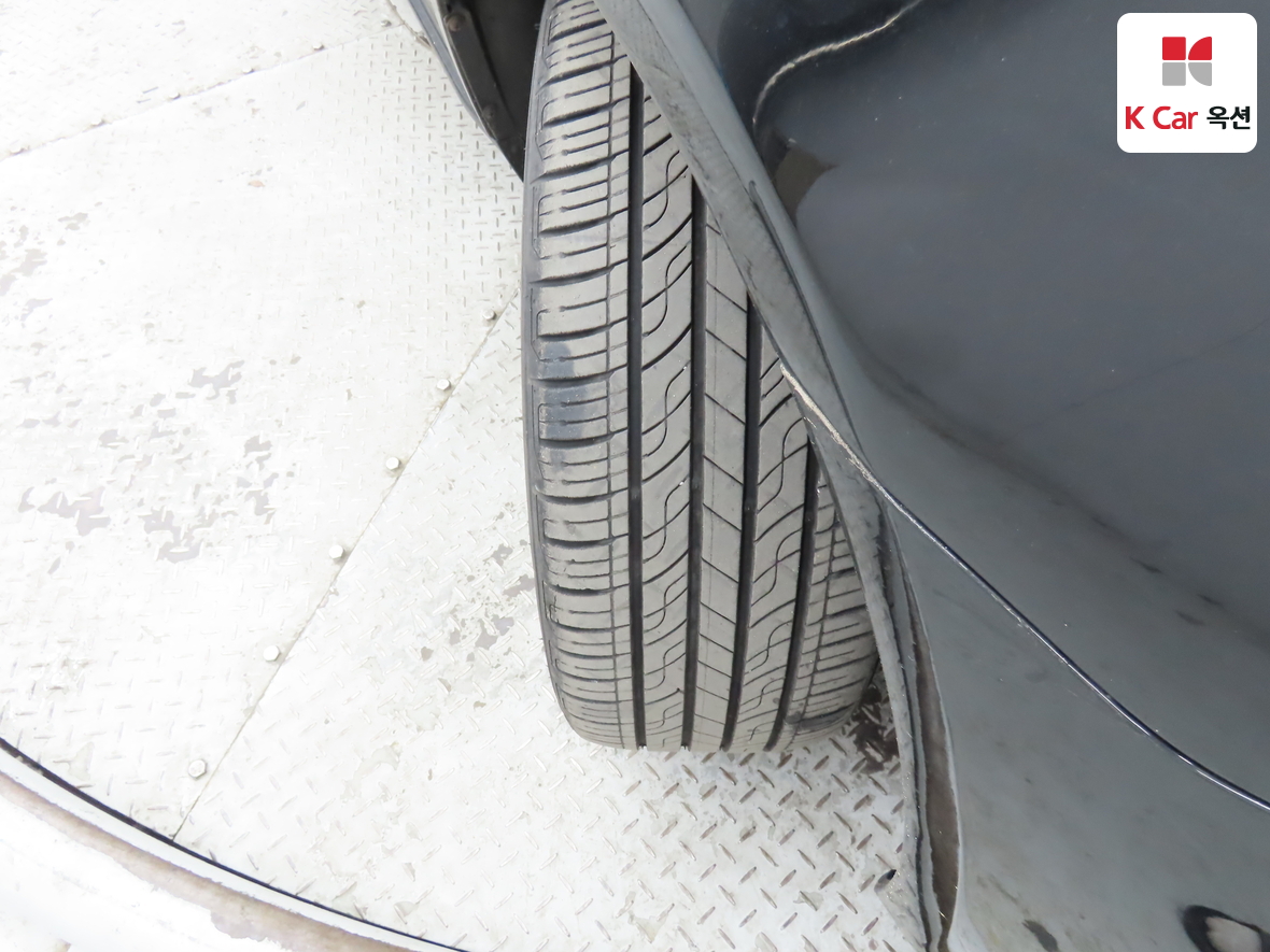 Kia Lotze 2009 - Image 32