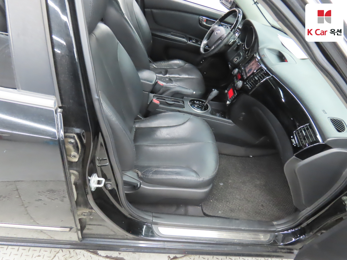 Kia Lotze 2009 - Image 30