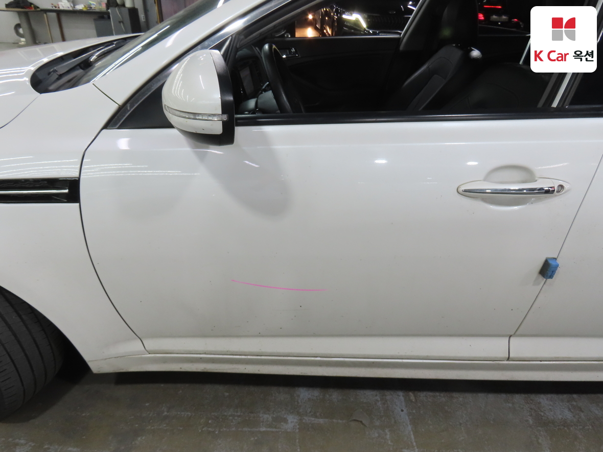 Kia K5 2012 - Image 36