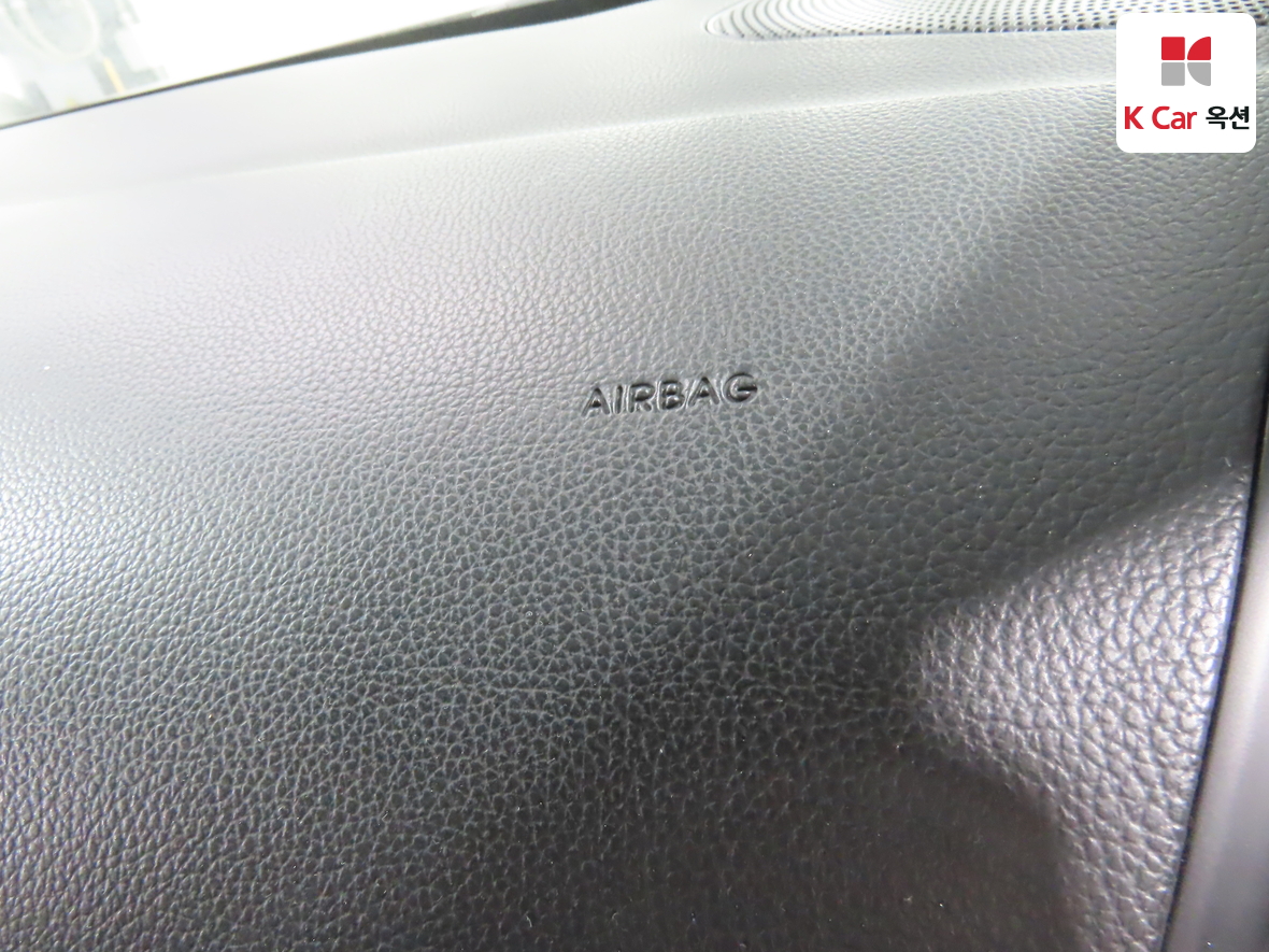 Kia K5 2012 - Image 31