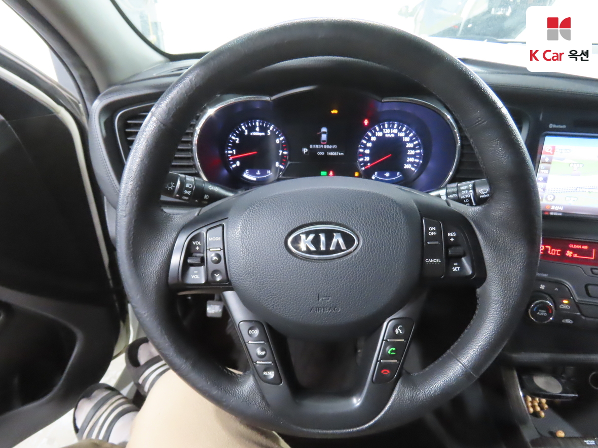 Kia K5 2012 - Image 10