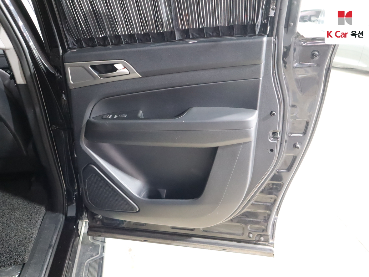 KG Mobility Rexton Sports 2019 - Image 26