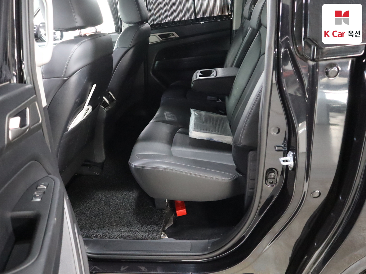 KG Mobility Rexton Sports 2019 - Image 23