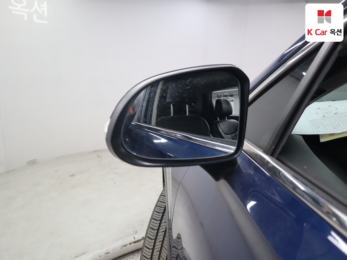 Hyundai Santa Fe 2019 - Image 23