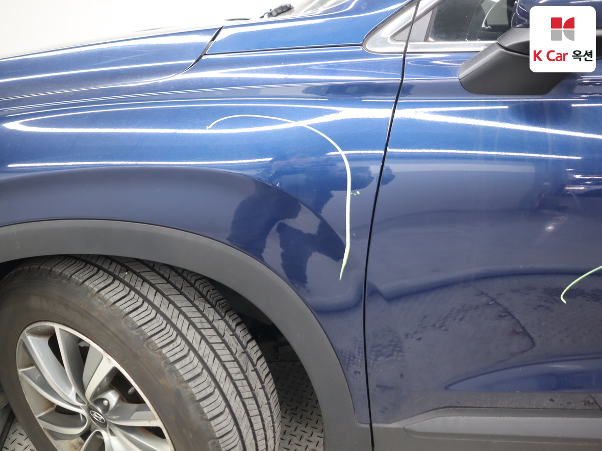 Hyundai Santa Fe 2019 - Image 38