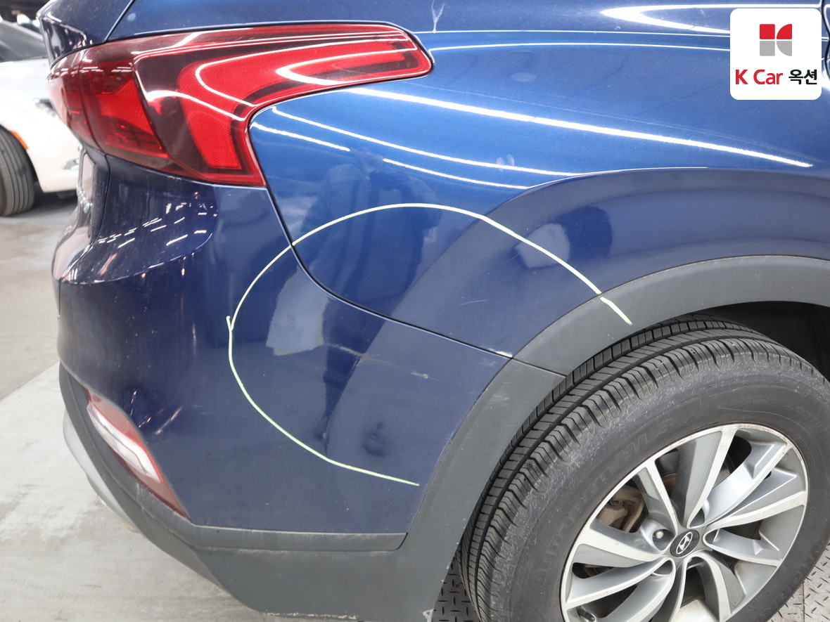 Hyundai Santa Fe 2019 - Image 41