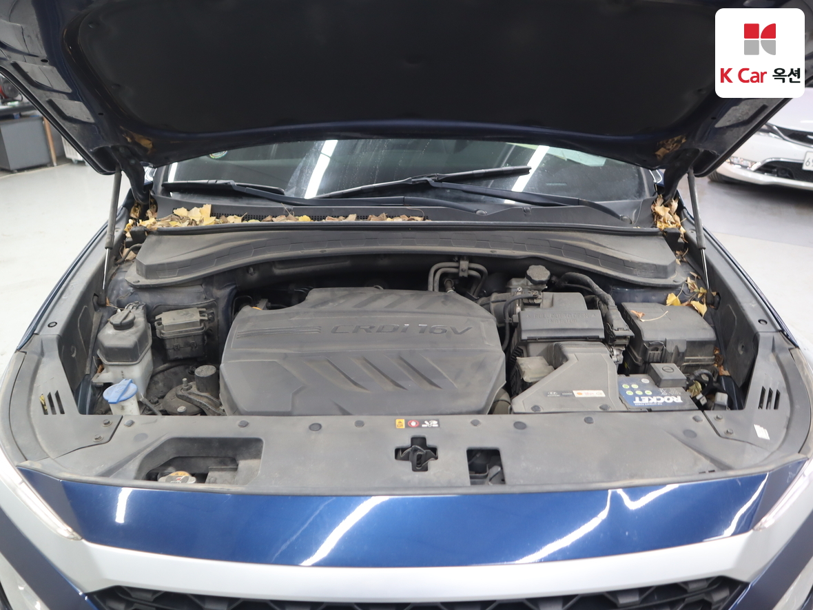 Hyundai Santa Fe 2019 - Image 35