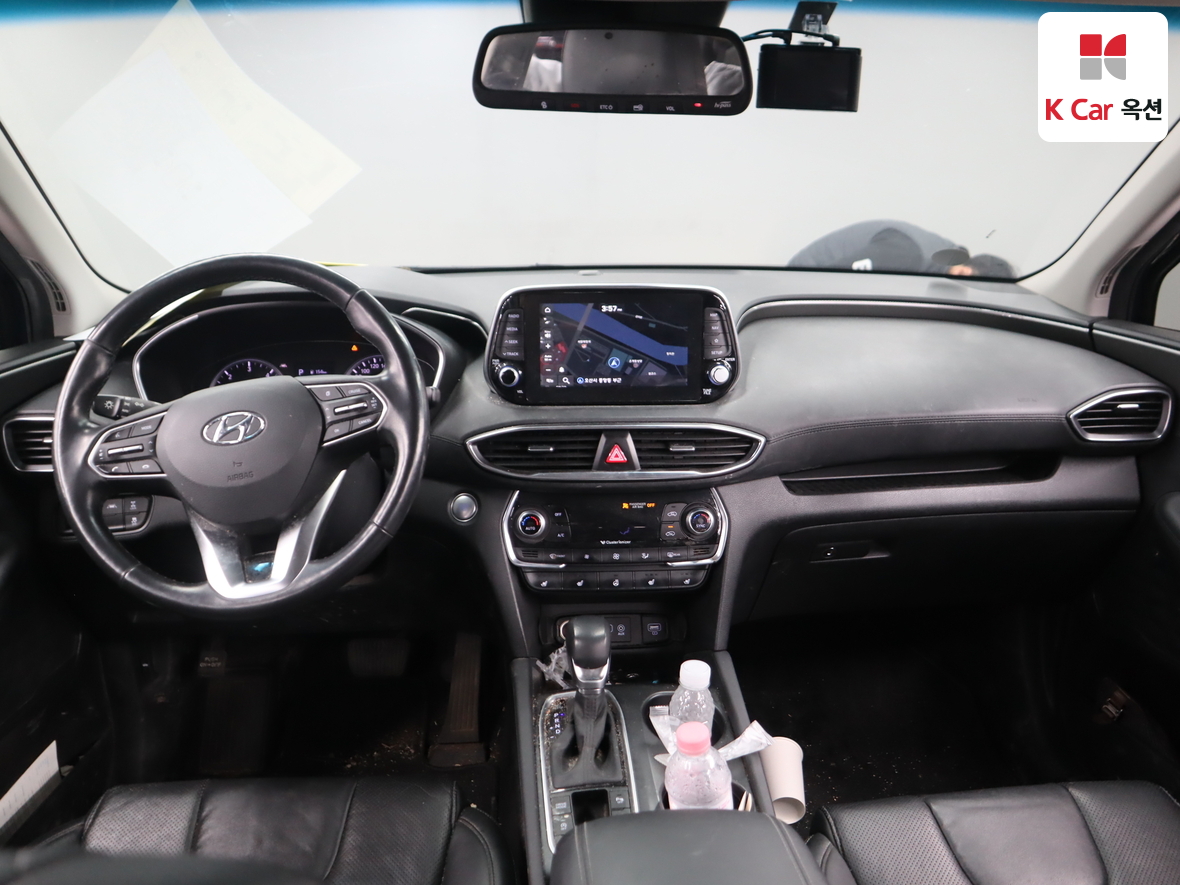 Hyundai Santa Fe 2019 - Image 3