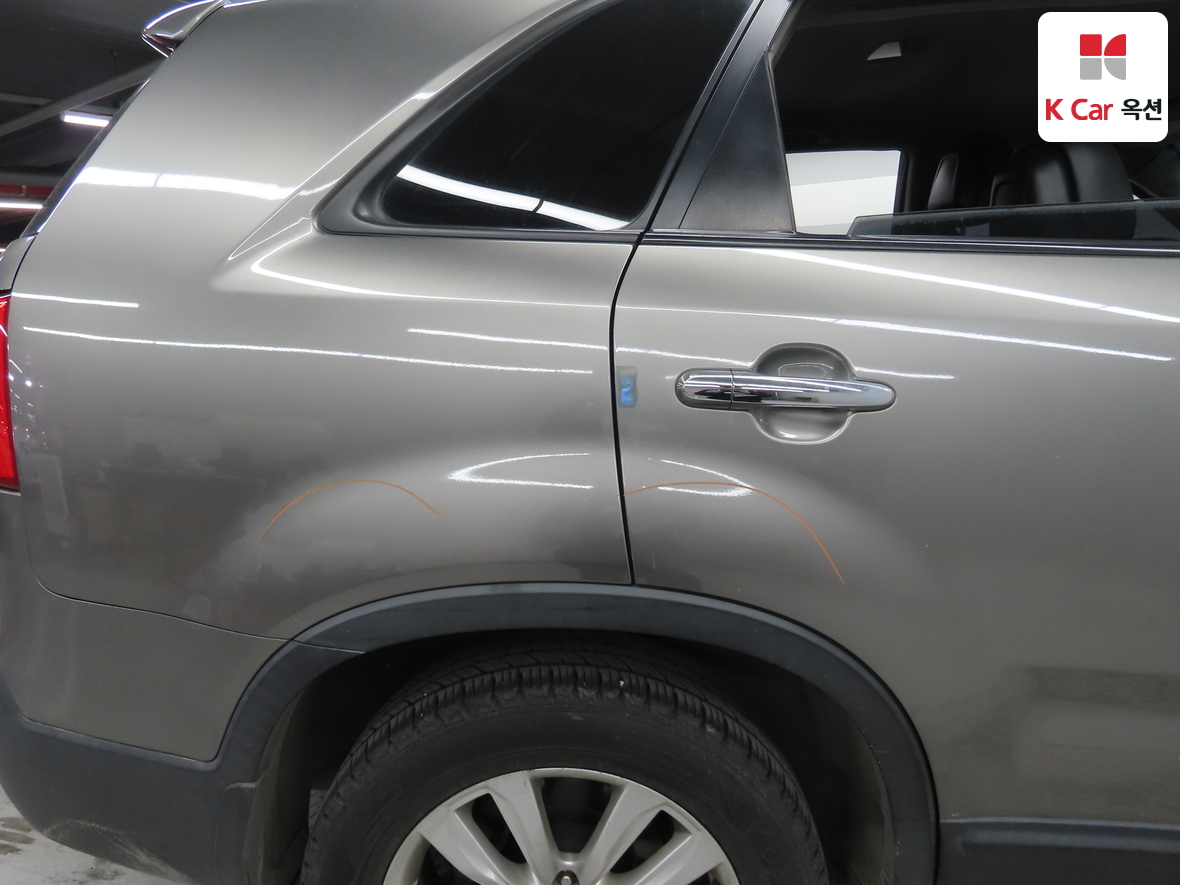 Kia Sorento 2011 - Image 42