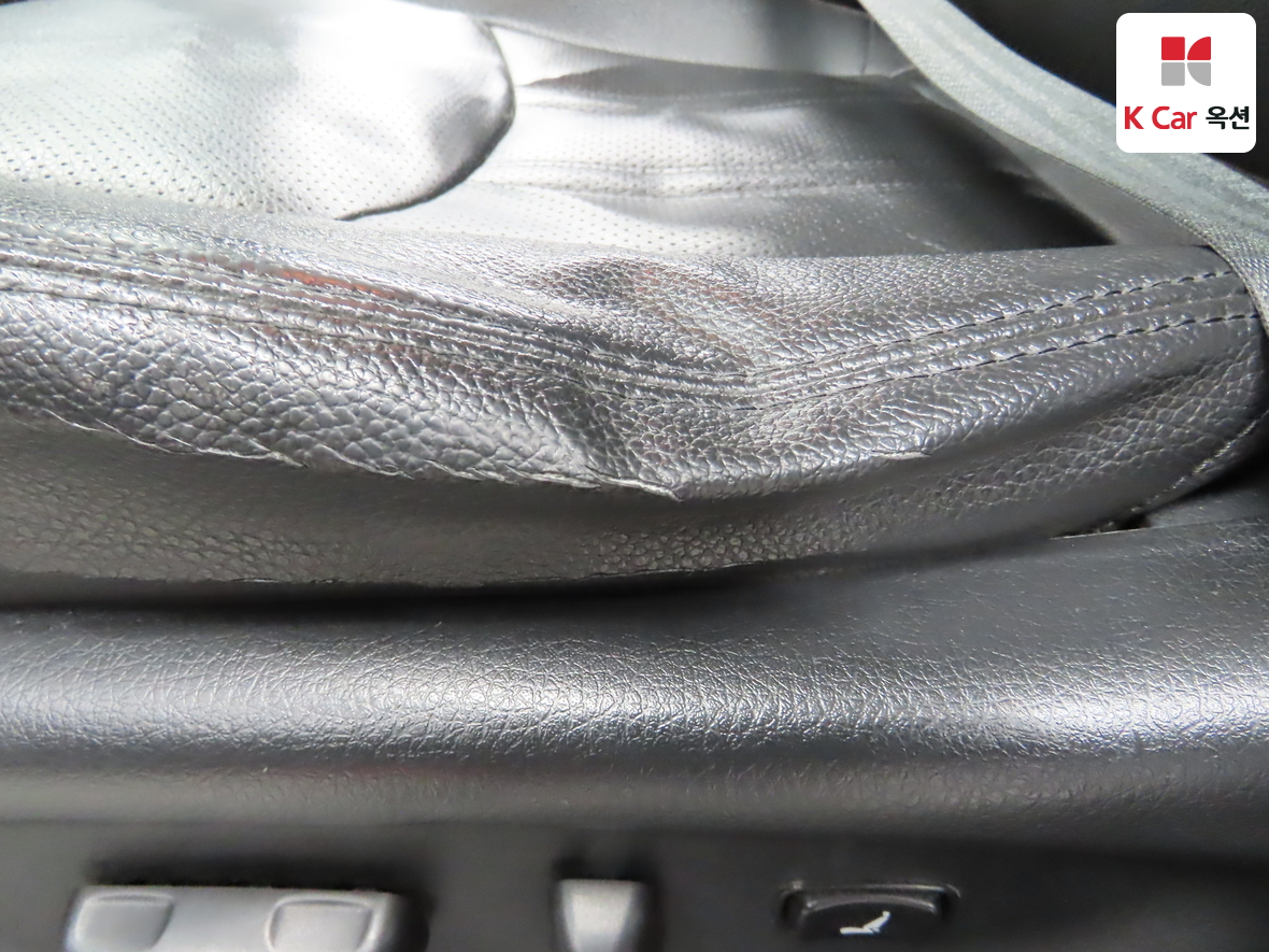 Kia Sorento 2011 - Image 20