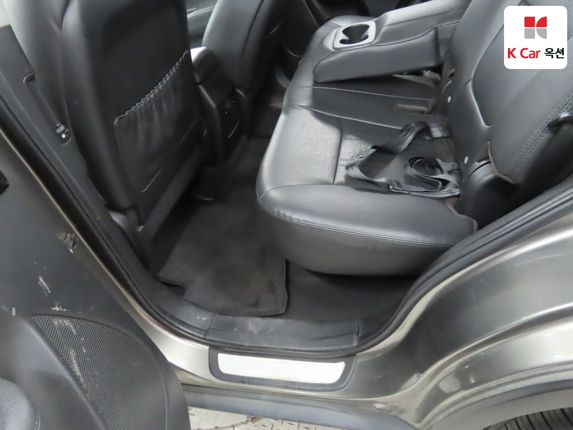 Kia Sorento 2011 - Image 24