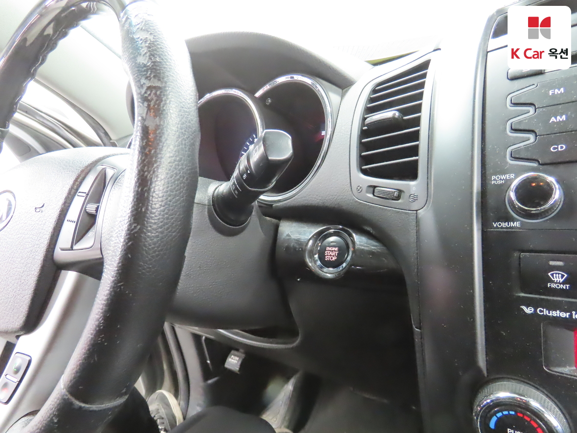 Kia Sorento 2011 - Image 11