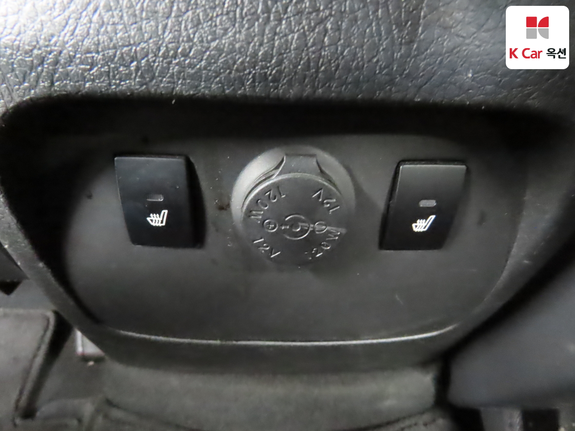 Kia Sorento 2011 - Image 25