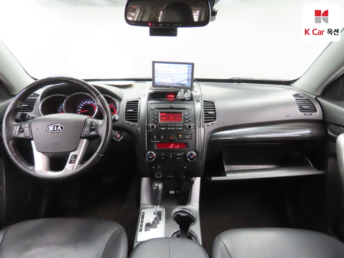 Kia Sorento 2011 - Image 3