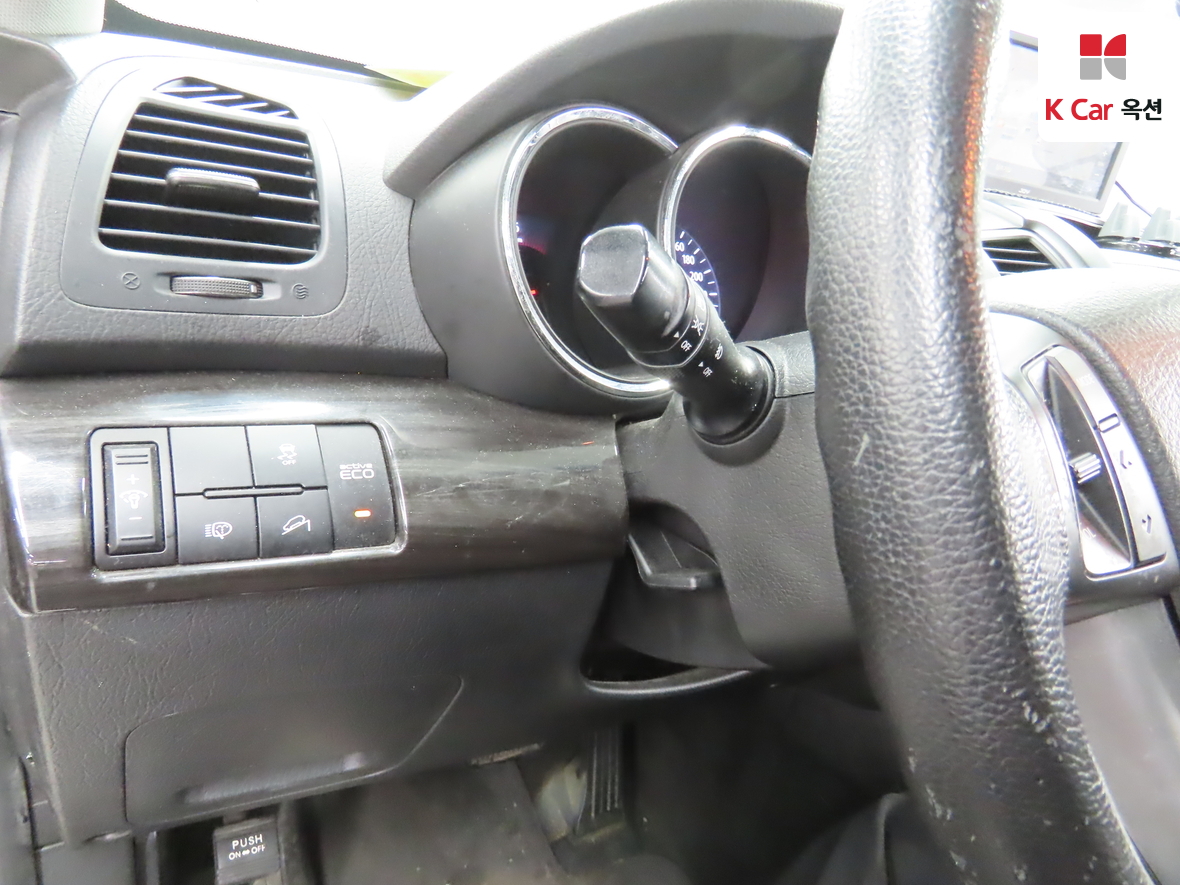 Kia Sorento 2011 - Image 9