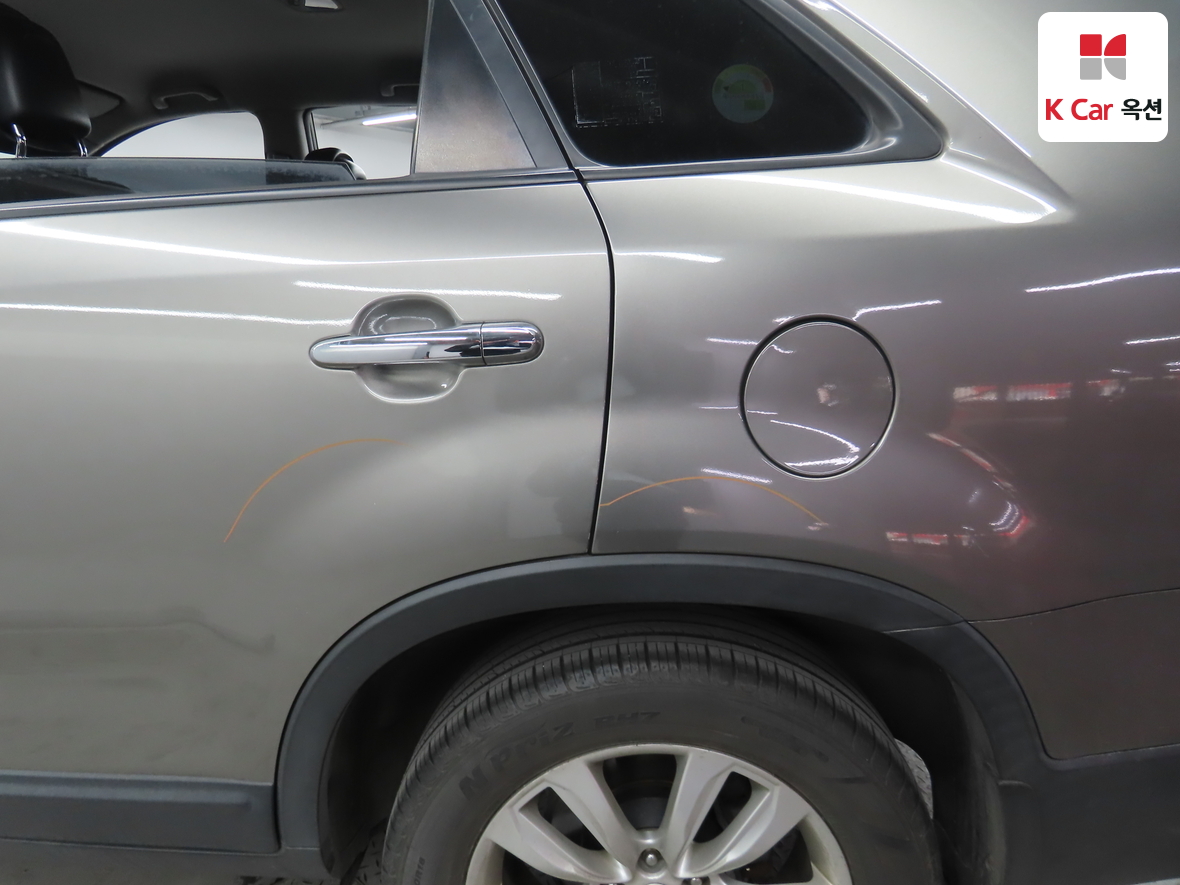 Kia Sorento 2011 - Image 40