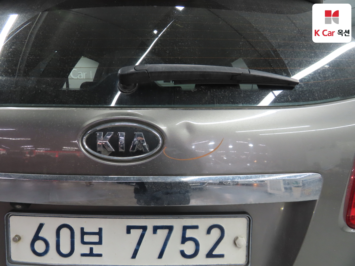 Kia Sorento 2011 - Image 41