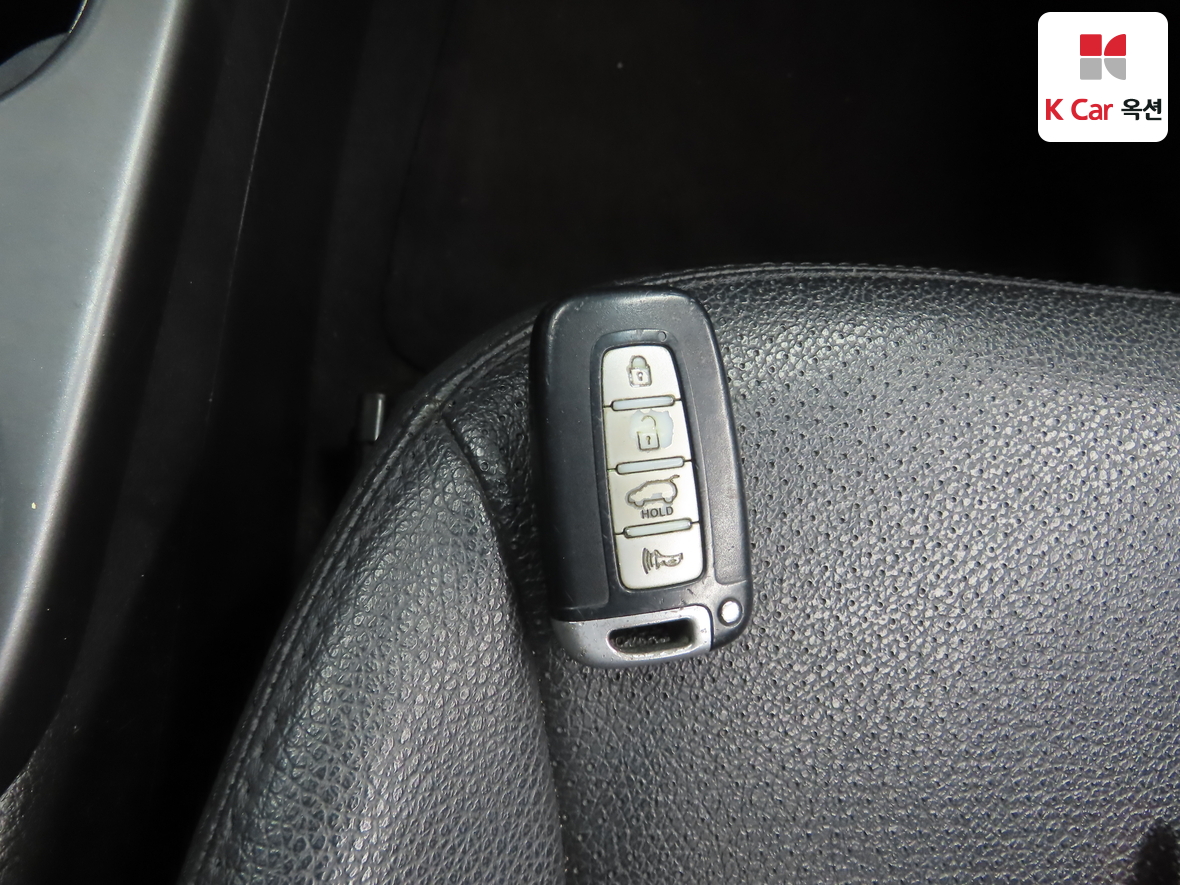 Kia Sorento 2011 - Image 17