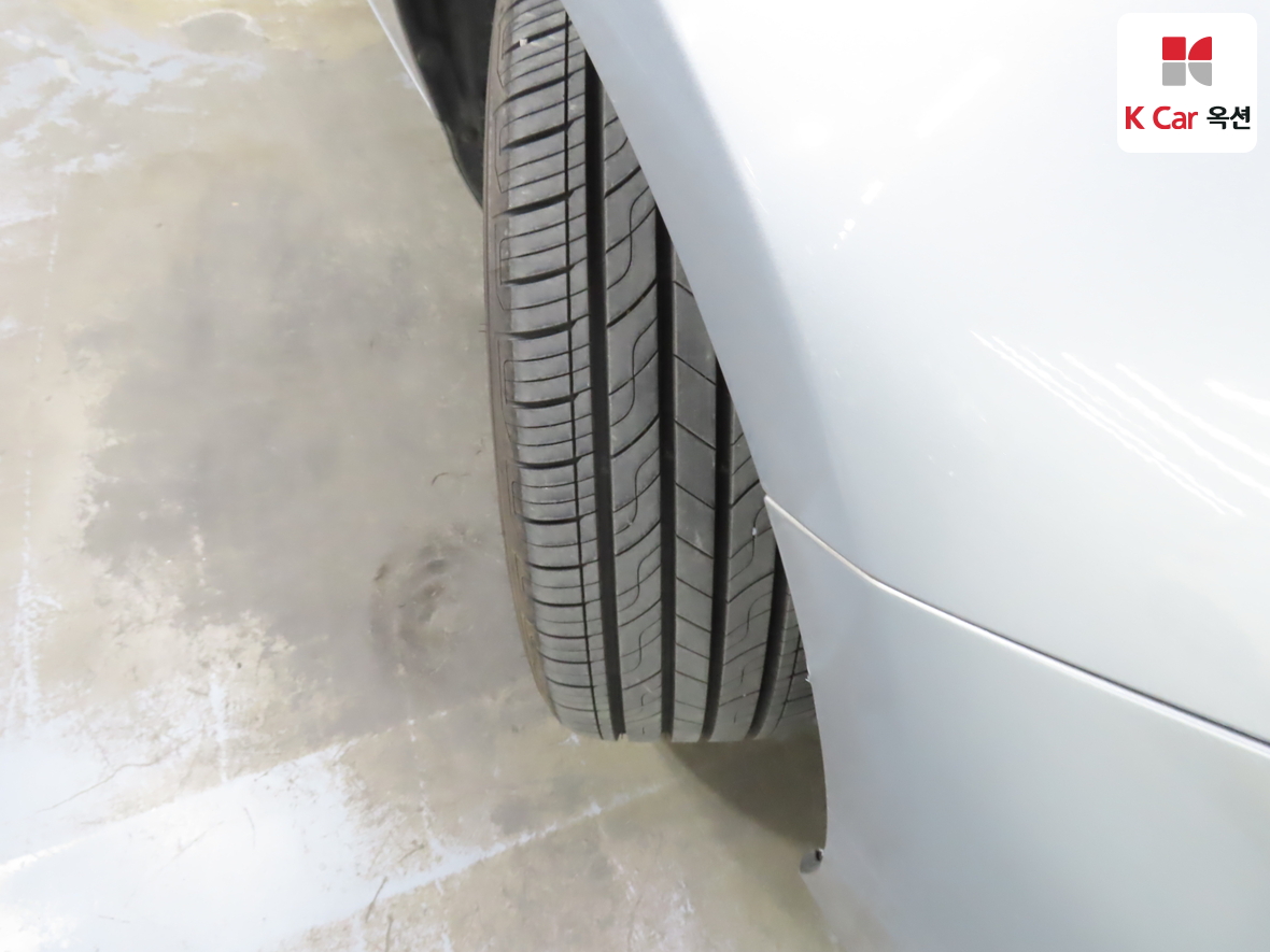 Toyota Camry 2015 - Image 32