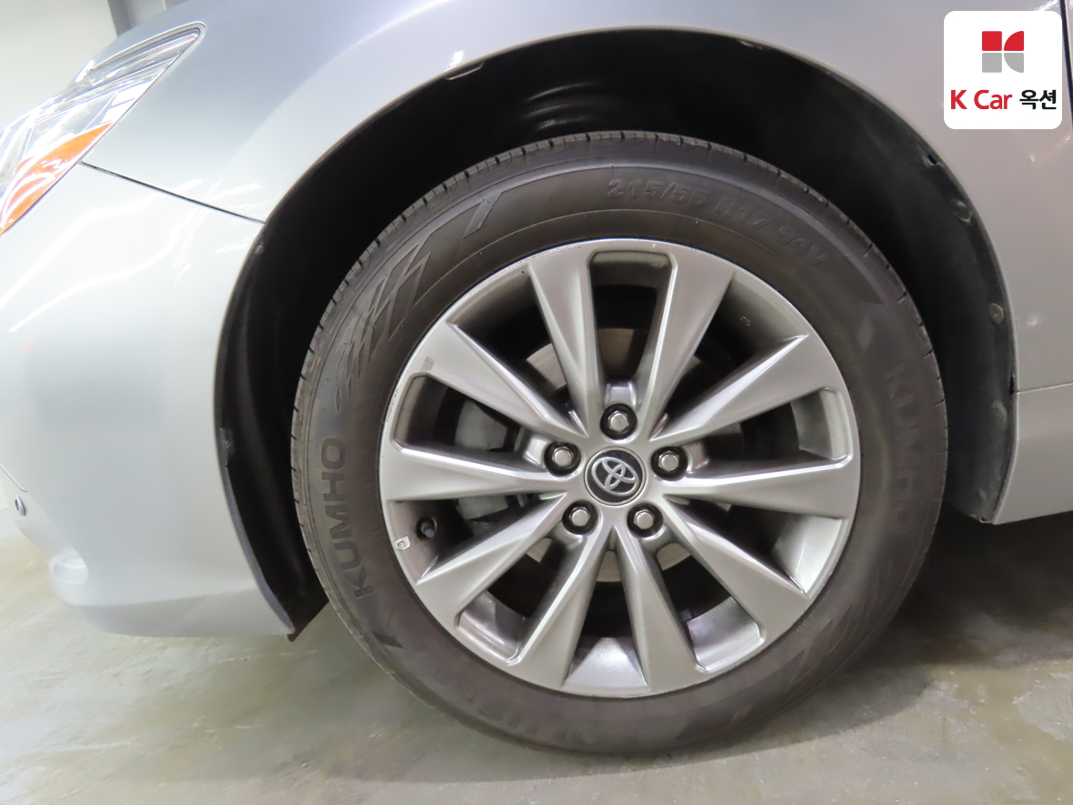 Toyota Camry 2015 - Image 46