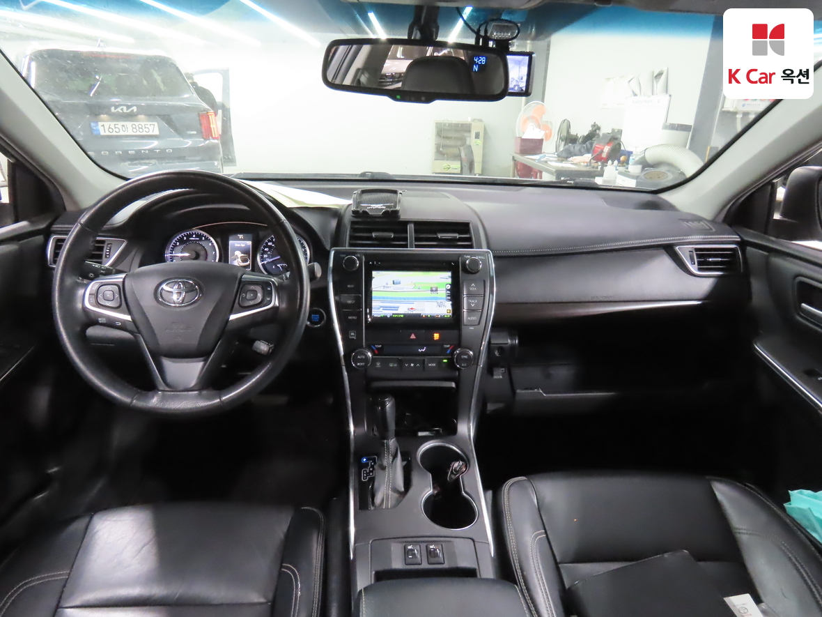 Toyota Camry 2015 - Image 3