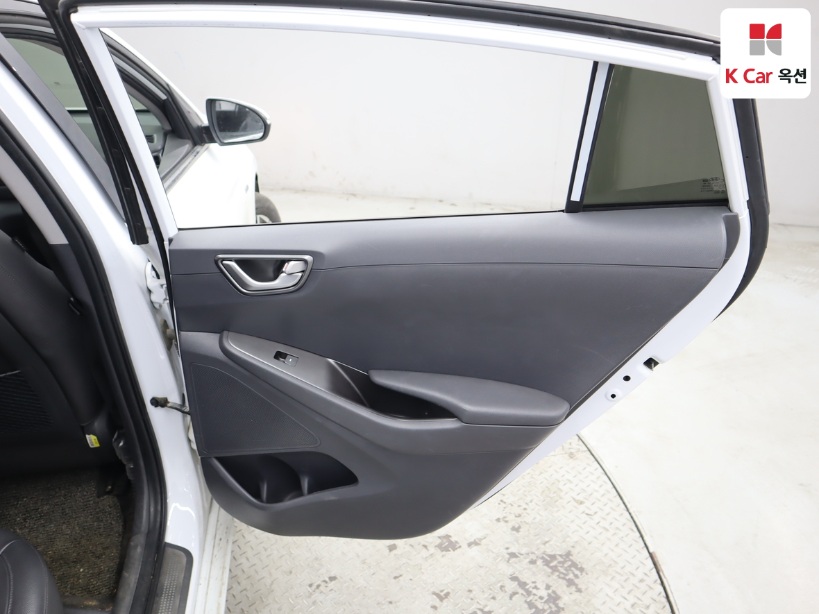 Hyundai Ioniq 2020 - Image 28