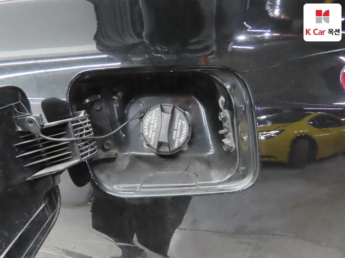 Hyundai AZERA 2017 - Image 24