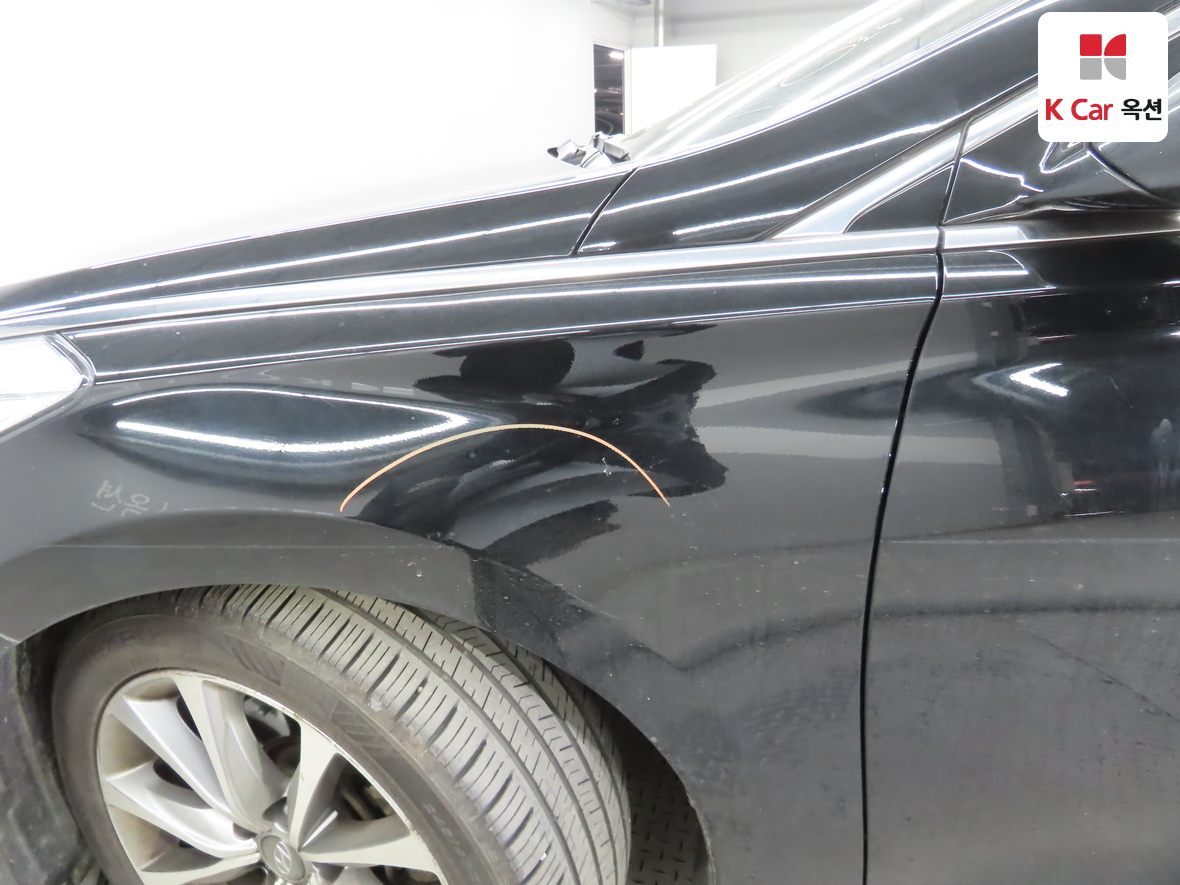 Hyundai AZERA 2017 - Image 35