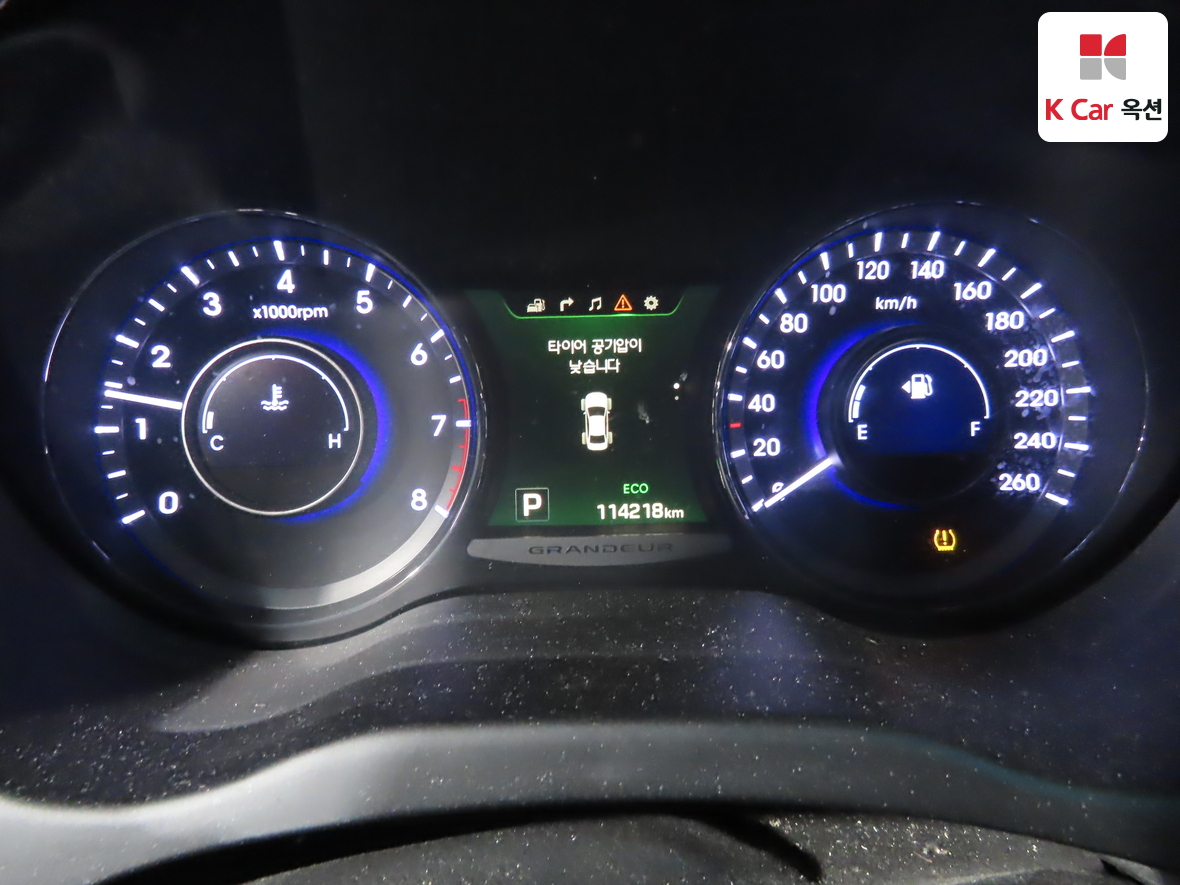 Hyundai AZERA 2017 - Image 5