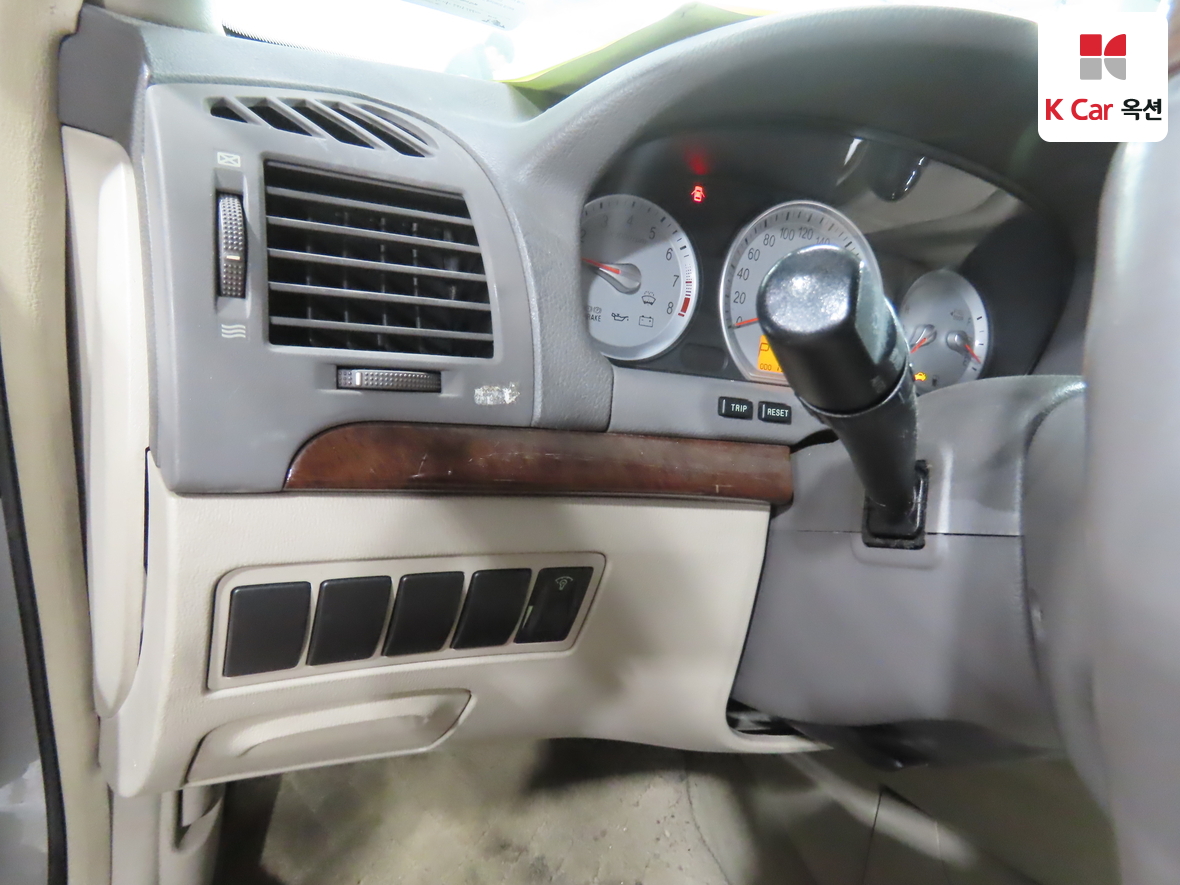 Hyundai Sonata 2005 - Image 9