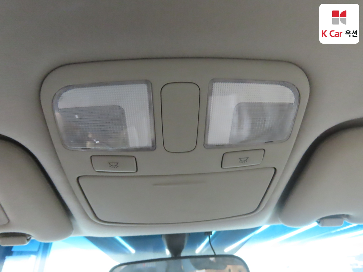 Hyundai Sonata 2005 - Image 12