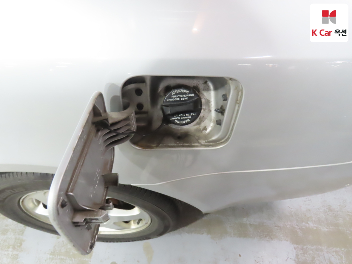 Hyundai Sonata 2005 - Image 22