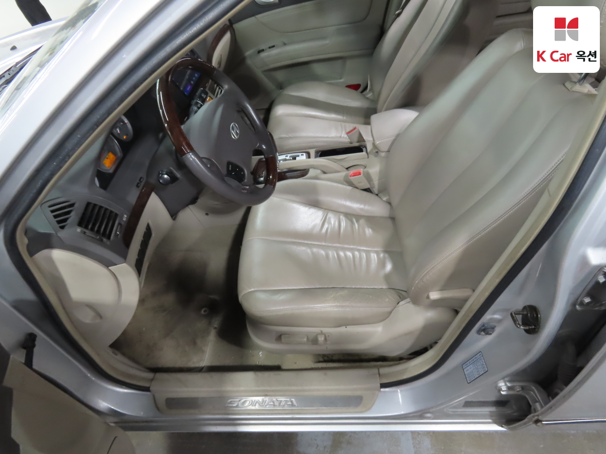 Hyundai Sonata 2005 - Image 17