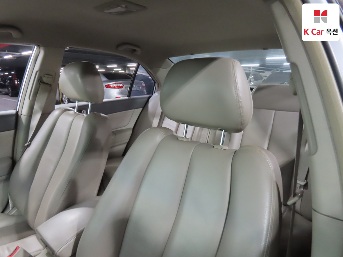 Hyundai Sonata 2005 - Image 18