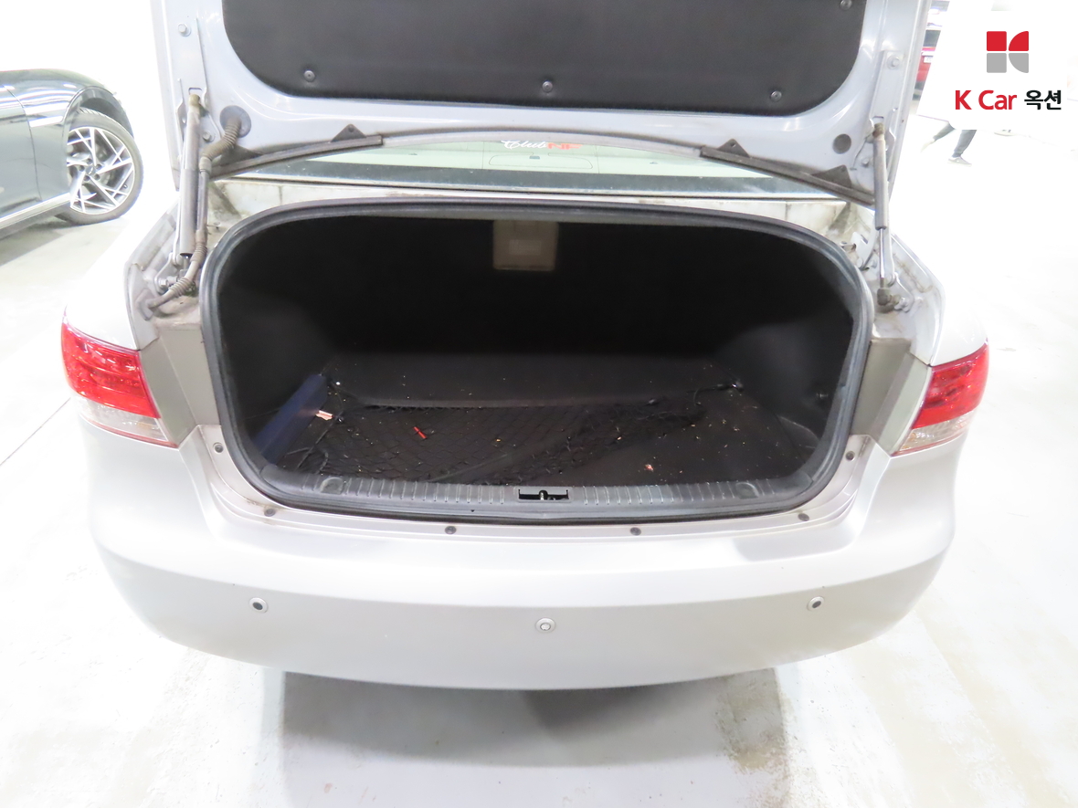 Hyundai Sonata 2005 - Image 23