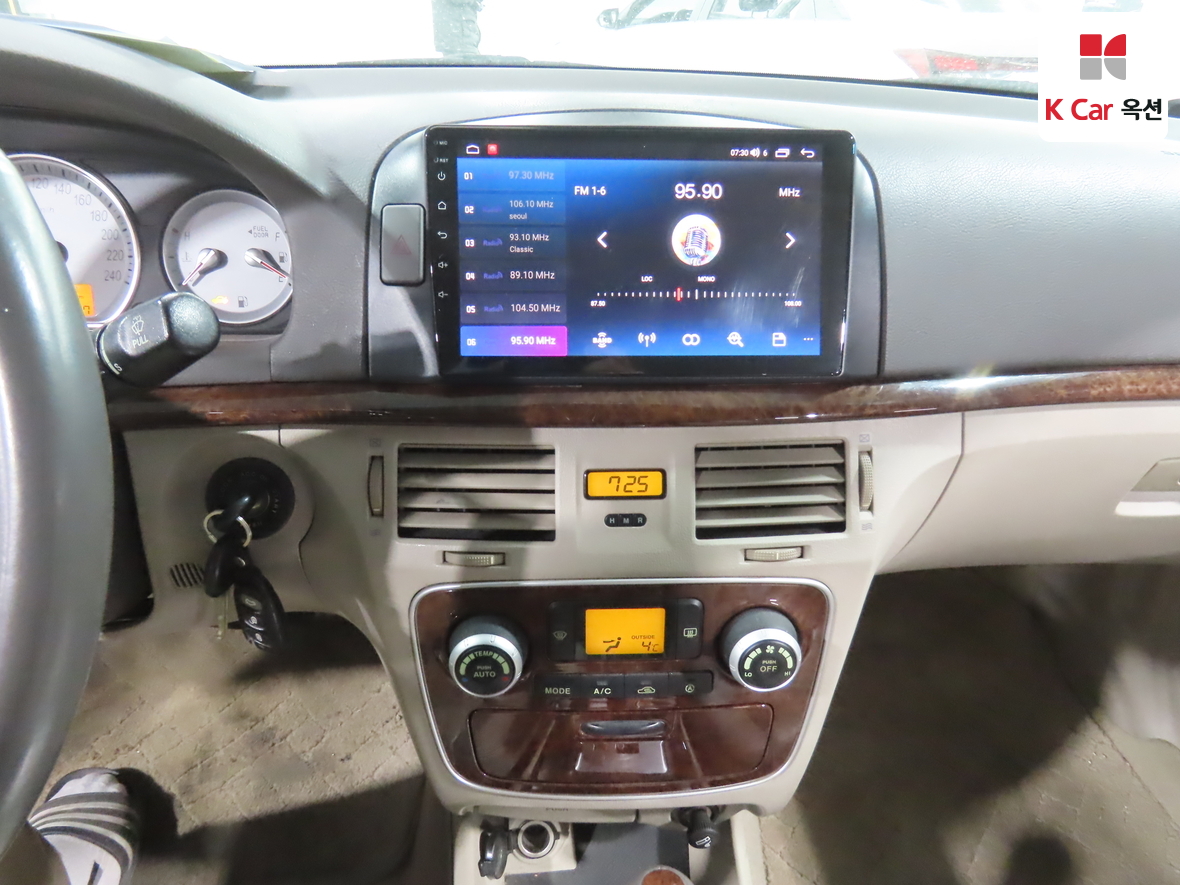 Hyundai Sonata 2005 - Image 6