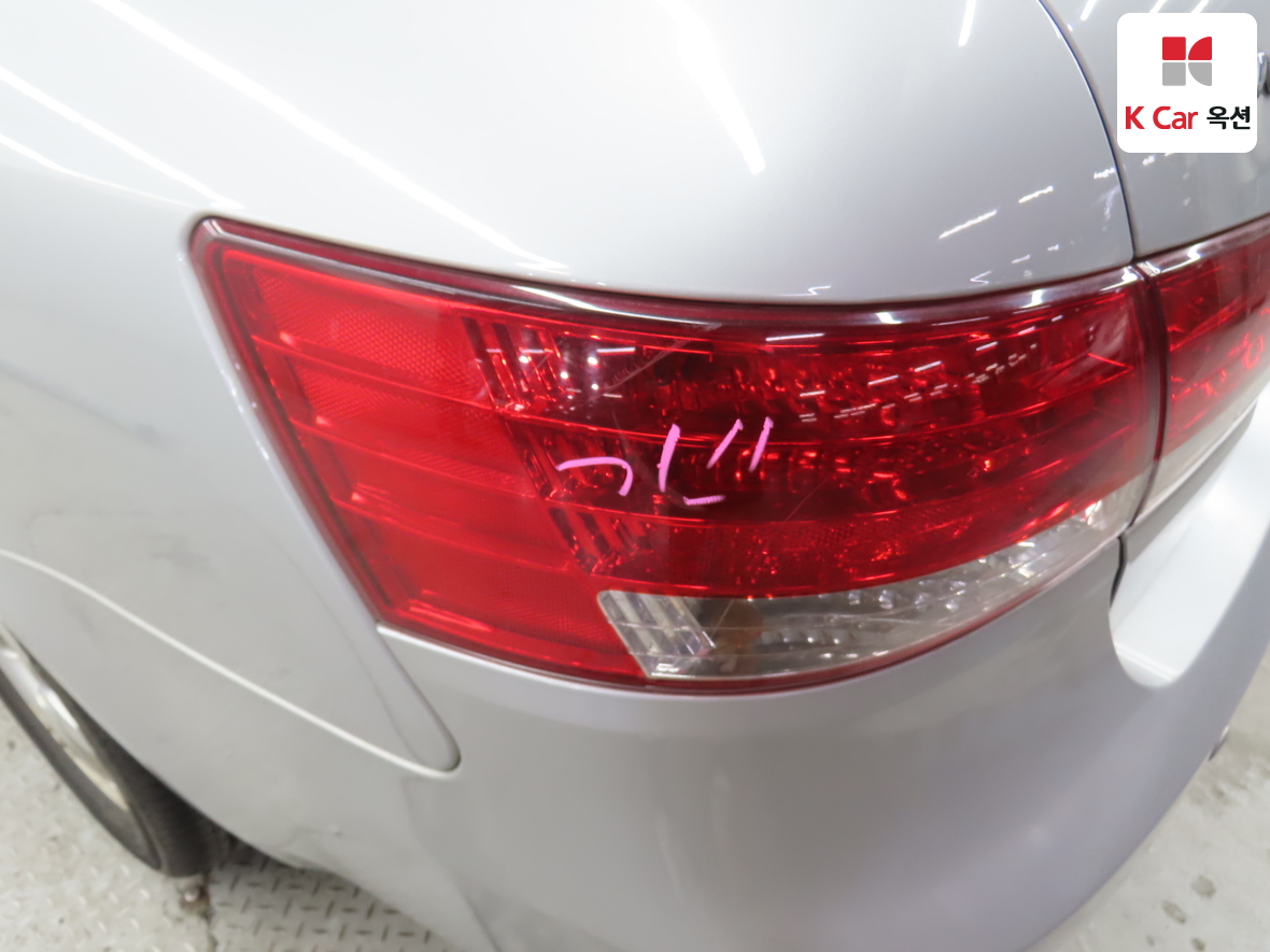 Hyundai Sonata 2005 - Image 33