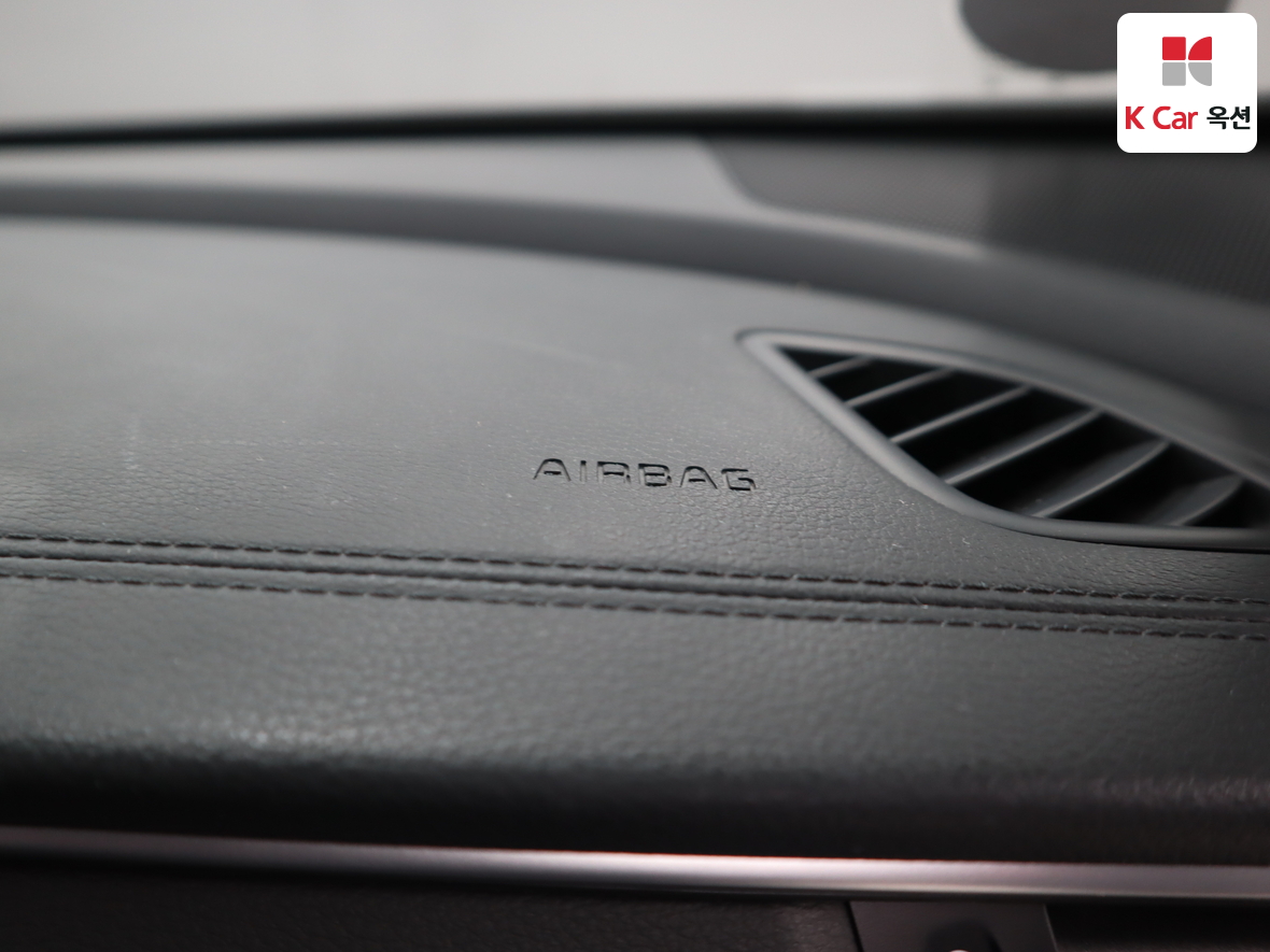 Kia K7 2016 - Image 31