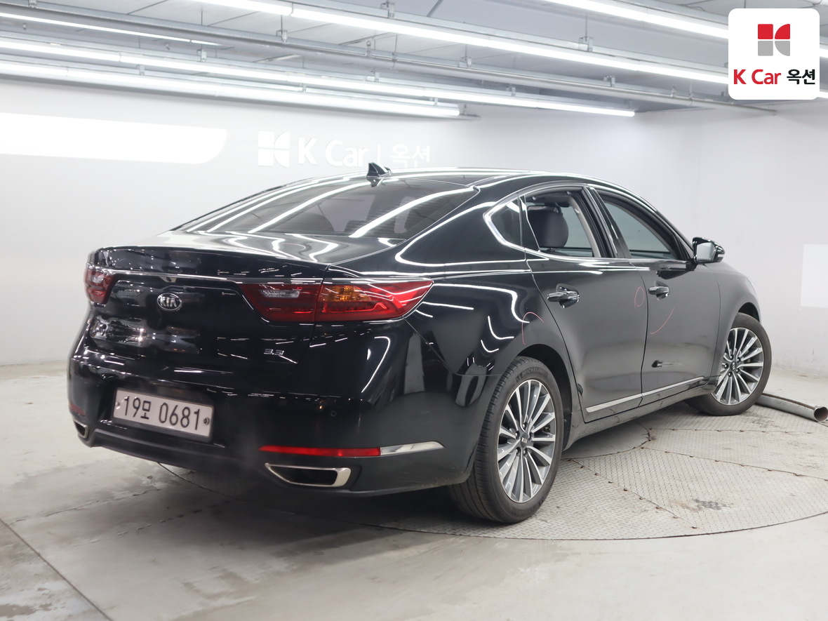 Kia K7 2016 - Image 2