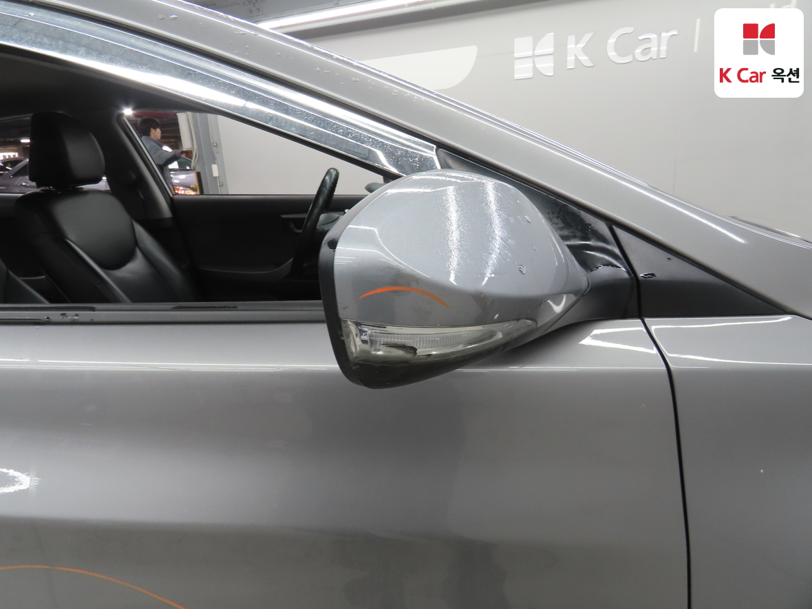 Hyundai Elantra 2011 - Image 43