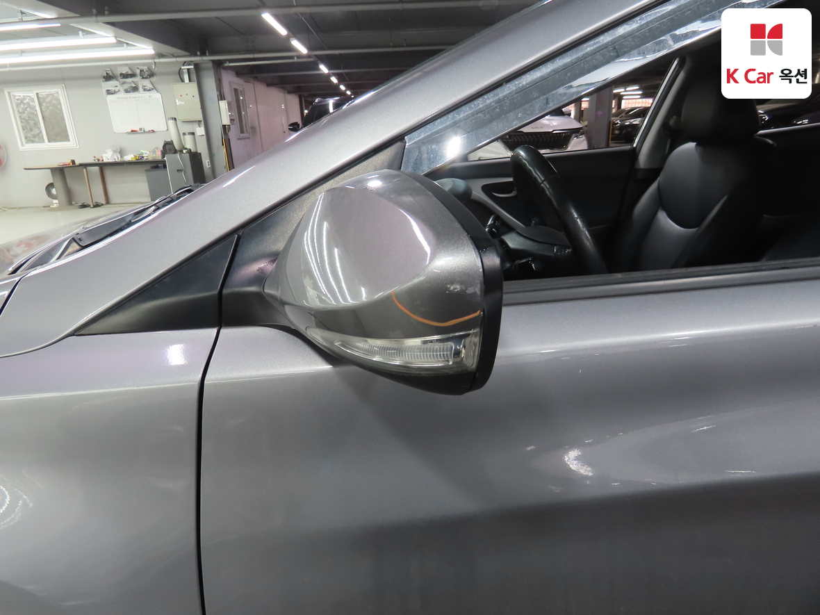 Hyundai Elantra 2011 - Image 36